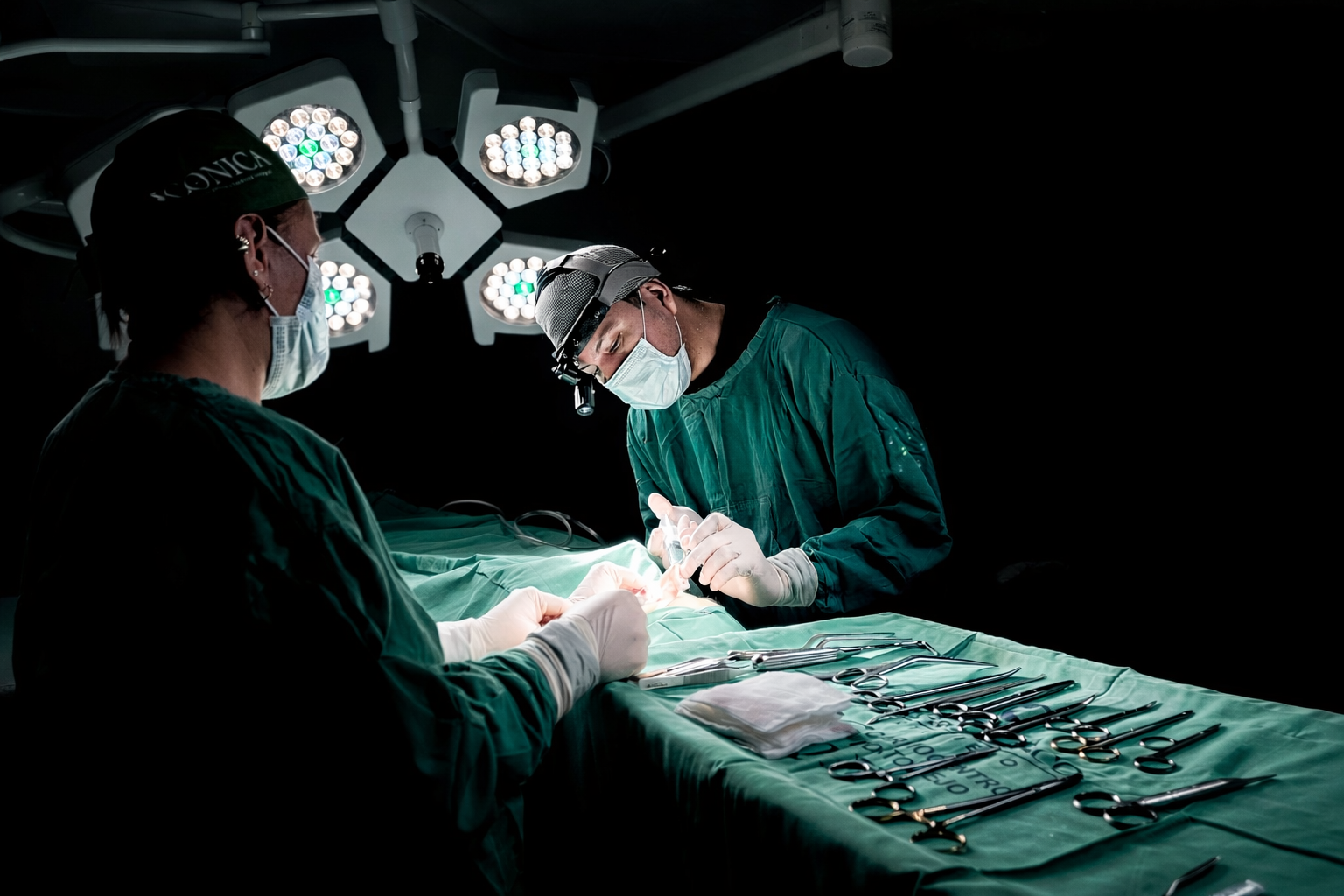 TRATAMIENTOS MEDICINA ESTÉTICA Y DE REJUVENECIMIENTO